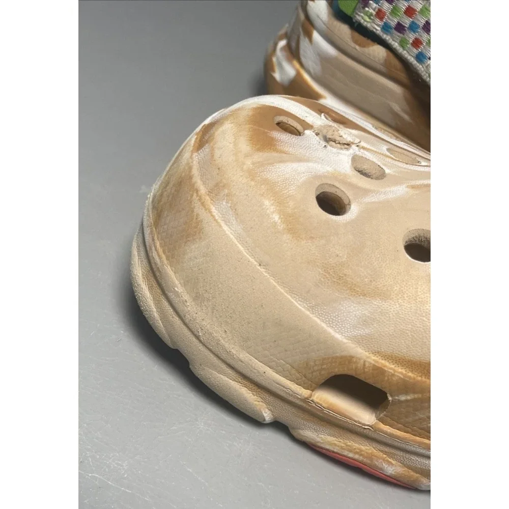Crocs Cinnamon Toast Crunch Candy‎ Kids Shoes Size J3